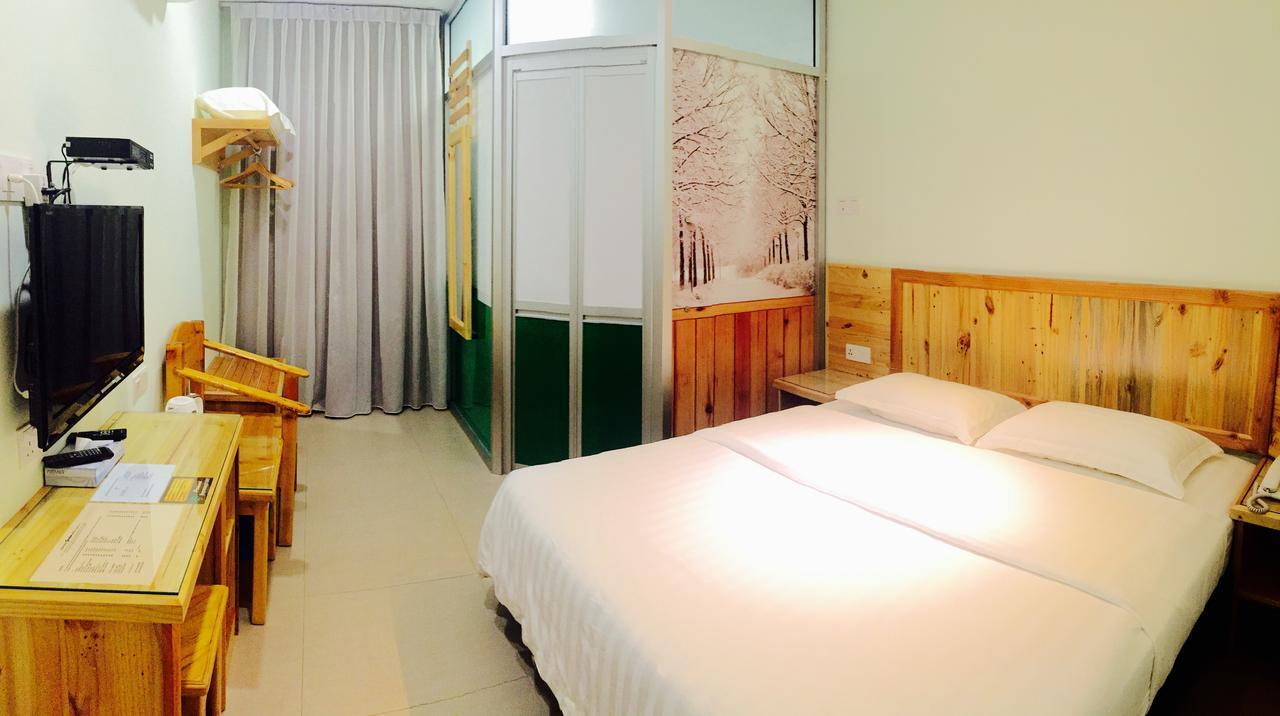 Semerah Garden Hotel Pontian Kecil Exterior foto